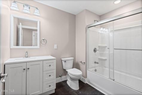521 Warren Street Albany NY 12208