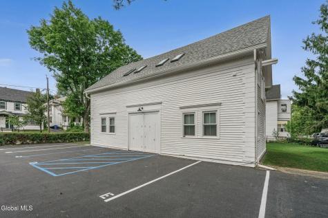 521 Warren Street Albany NY 12208