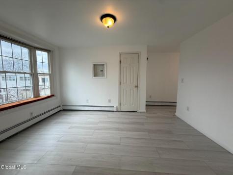 27 Mcelwain Avenue Cohoes NY 12047