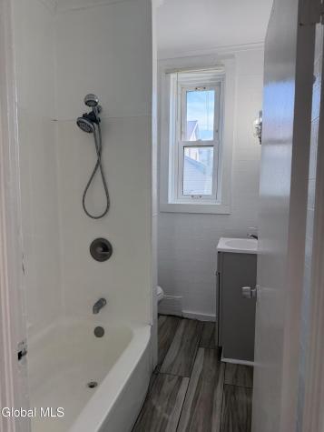 26 Kinloch Avenue Troy NY 12180