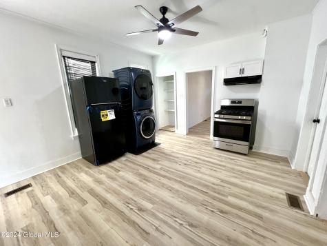 39 1/2 Milton Avenue Amsterdam NY 12010