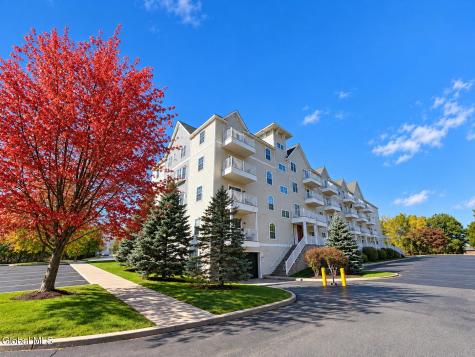 8 Wall Street Clifton Park NY 12065