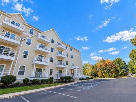 8 Wall Street Clifton Park NY 12065