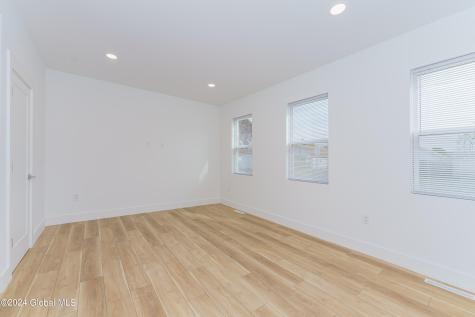 9 Laura Drive Cohoes NY 12047