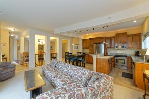 108 Vly Pointe Drive Niskayuna NY 12309