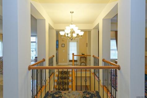 108 Vly Pointe Drive Niskayuna NY 12309