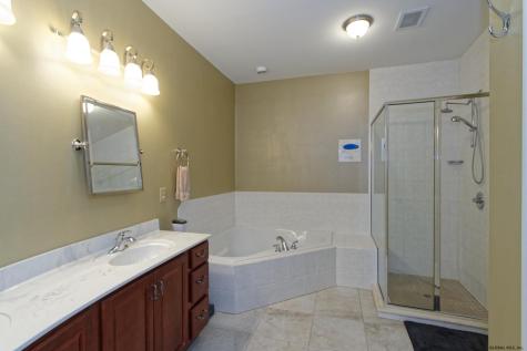 108 Vly Pointe Drive Niskayuna NY 12309