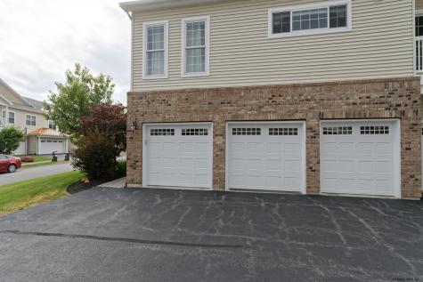 108 Vly Pointe Drive Niskayuna NY 12309