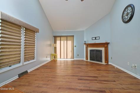9A Tupelo Drive Clifton Park NY 12065
