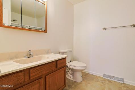 9A Tupelo Drive Clifton Park NY 12065
