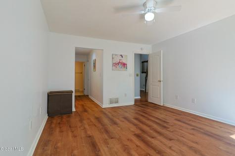 9A Tupelo Drive Clifton Park NY 12065