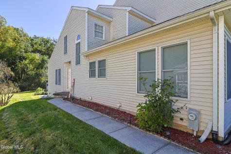 9A Tupelo Drive Clifton Park NY 12065