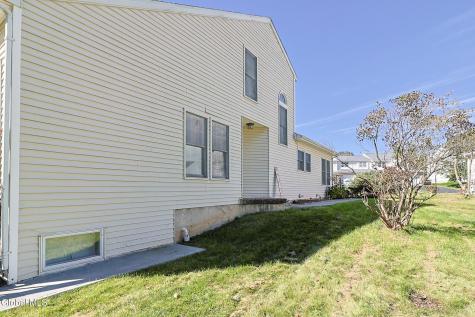 9A Tupelo Drive Clifton Park NY 12065
