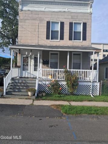 321 9th Street Watervliet NY 12189