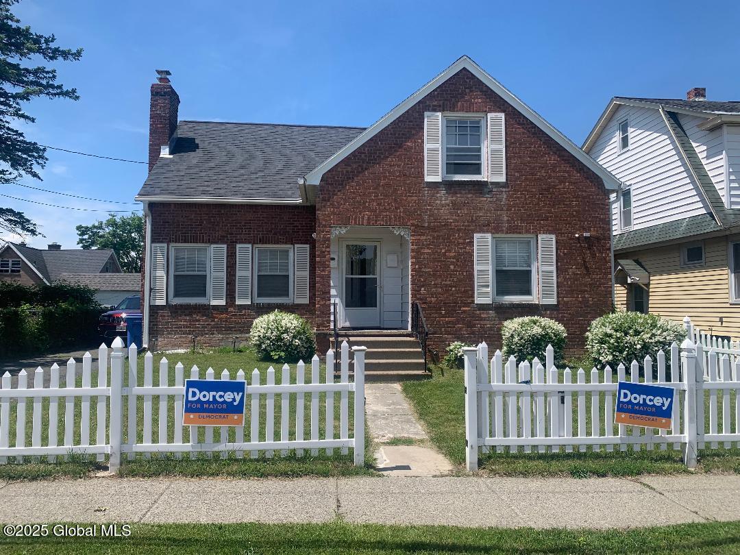 104 Thornton Street Albany NY 12206