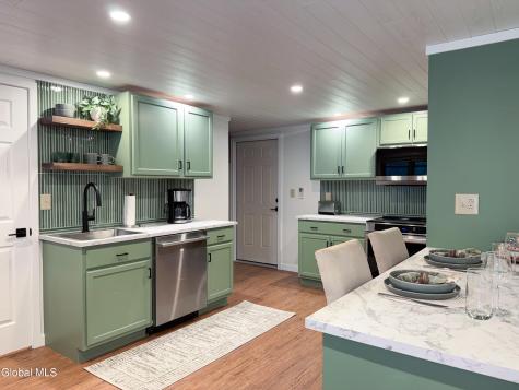 89 Gronczniak Road Stillwater NY 12170