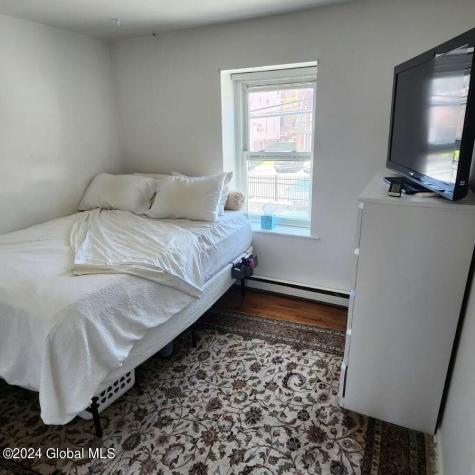 67 Long Alley Saratoga Springs NY 12866