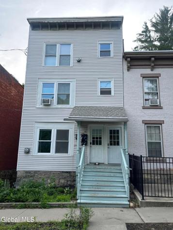 67 Lawrence Street Saratoga Springs NY 12866