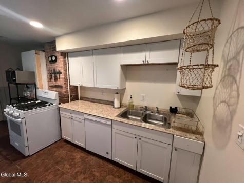 67 Lawrence Street Saratoga Springs NY 12866
