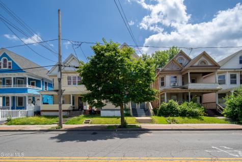 216 Delaware Albany NY 12209