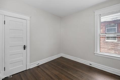 216 Delaware Albany NY 12209