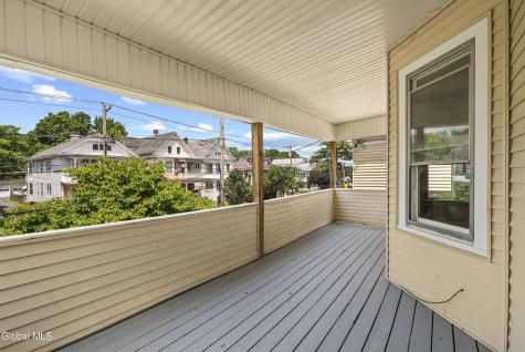 216 Delaware Albany NY 12209