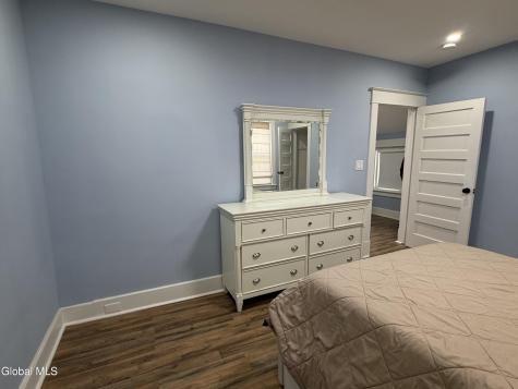 1747 Oneida Street Schenectady NY 12308