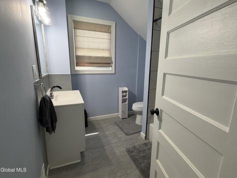 1747 Oneida Street Schenectady NY 12308