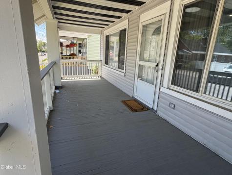1747 Oneida Street Schenectady NY 12308