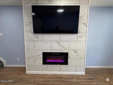 1747 Oneida Street Schenectady NY 12308