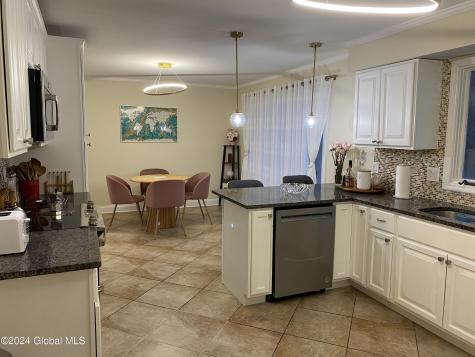 2213 Balltown Road Niskayuna NY 12309