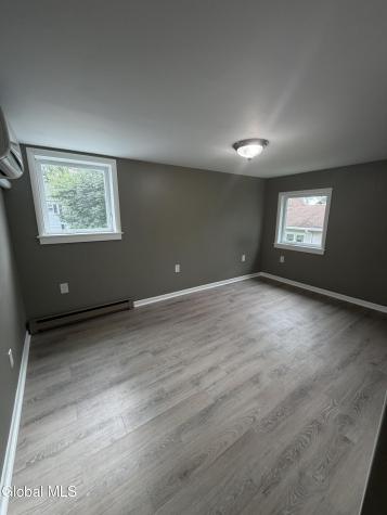 27 7th Street Waterford NY 12188