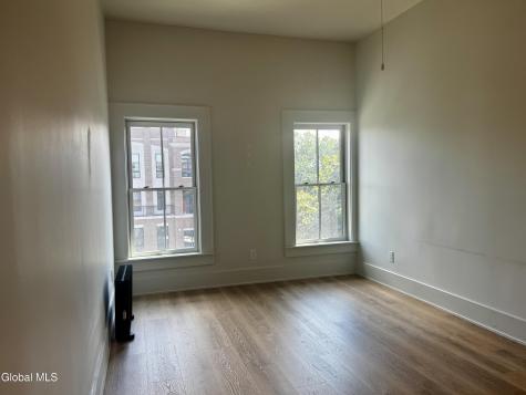 423 Broadway Saratoga Springs NY 12866