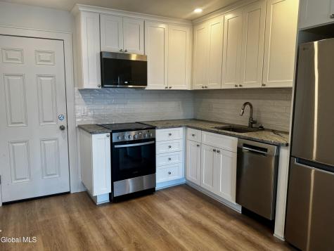 423 Broadway Saratoga Springs NY 12866