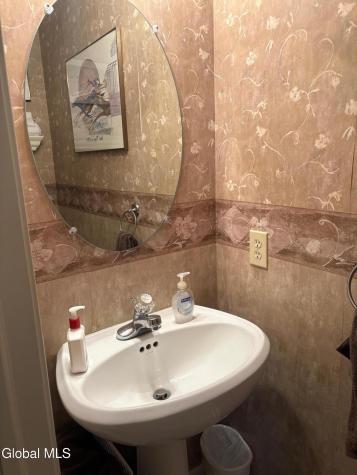 21 Cassidy Drive Saratoga Springs NY 12866