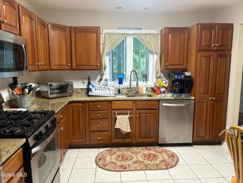21 Cassidy Drive Saratoga Springs NY 12866