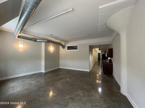 733 Broadway Albany NY 12207