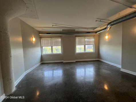 733 Broadway Albany NY 12207