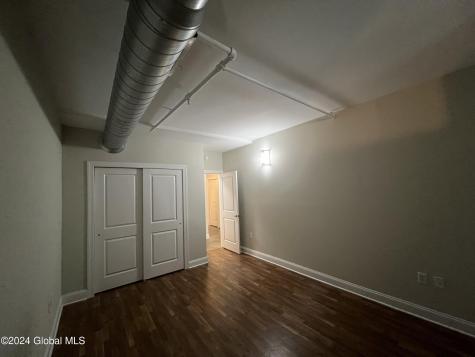 733 Broadway Albany NY 12207