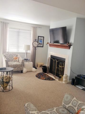 40 Preakness Way Saratoga Springs NY 12866