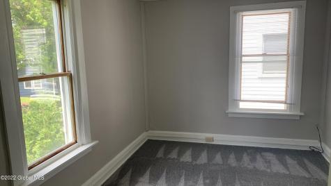 9 James Street Saratoga Springs NY 12866