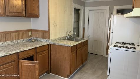 9 James Street Saratoga Springs NY 12866