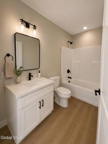 5 Van Slyck Avenue Schenectady NY 12302