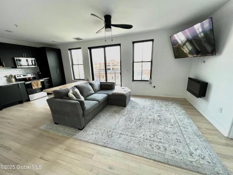 385 Broadway Saratoga Springs NY 12866