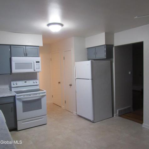 34B Commodore Street Albany NY 12205