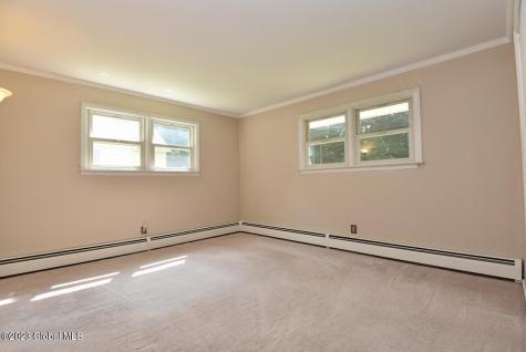 13 Southgate Road Loudonville NY 12211