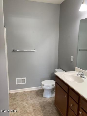 43 Stacey Court Cohoes NY 12047