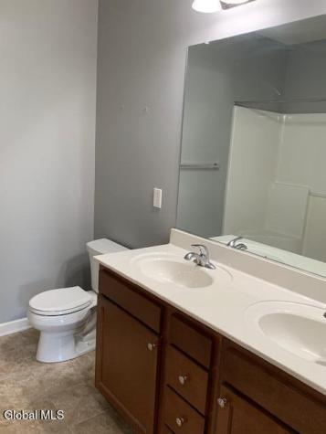 43 Stacey Court Cohoes NY 12047