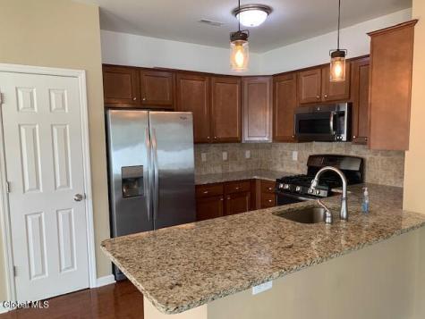 43 Stacey Court Cohoes NY 12047