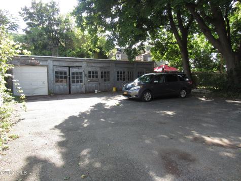 866 Madison Avenue Albany NY 12208